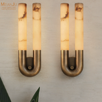 Applique murale de luxe en albâtre en forme de U avec cadre en laiton, applique décorative moderne LED pour intérieur, maison et bureau