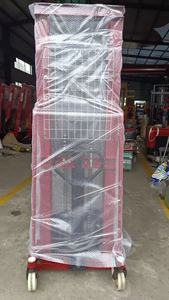 Montacargas Semiautomático Personalizado, Elevador Hidráulico con Horquillas Ajustables Semieléctricas, Capacidad de 2 Toneladas / Altura de 2.5 m - Product Image 5