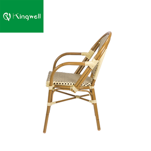 Chaises de jardin de style français, chaises de bistrot parisien pour salle à manger, chaises d'extérieur en plastique usagées, rotin - Product Image 3