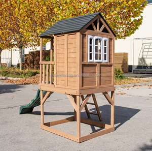 Juego de juegos para patio trasero con temática de jungla, estructura de escalada de madera, tobogán pequeño y casita de juegos. - Product Image 2