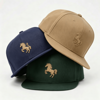 Casquette Snapback Personnalisée Unie à Visière Plate Rigide avec Broderie Cheval Western et Logo Personnalisé – Tendance Quotidienne