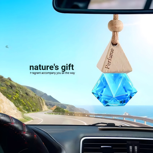 Diffuseur de parfum pour <span class=keywords><strong>voiture</strong></span> en verre avec bouchon en bois de 8 ml, pendentif pour rétroviseur, flacon rechargeable pour huiles essentielles, logo personnalisé, <span class=keywords><strong>gadget</strong></span> pour <span class=keywords><strong>voiture</strong></span> - Product Image 1
