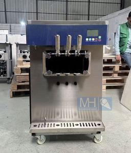 पेशेवर वाणिज्यिक स्वचालित आइसक्रीम मशीन 3 स्वाद नरम, बेकरी फास्टफूड रेस्तरां के लिए स्टेनलेस स्टील की सेवा - Product Image 3