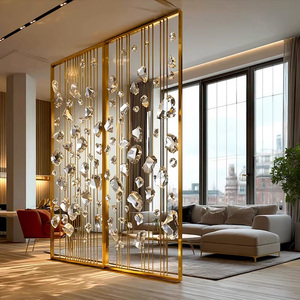 Cloison de séparation en verre cristal avec cadre en acier inoxydable doré moderne sur mesure pour salon et hall d'entrée - Product Image 1