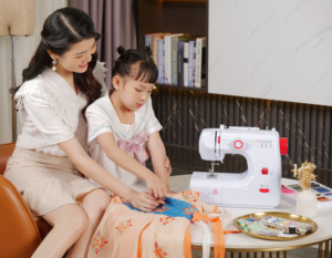 VOF FHSM-700 Machine à coudre <span class=keywords><strong>surjeteuse</strong></span> électrique multifonctionnelle à <span class=keywords><strong>bras</strong></span> <span class=keywords><strong>libre</strong></span> automatique domestique - Product Image 6