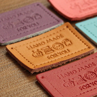 Étiquette en cuir gaufré pour vêtements en jeans de marque personnalisée Patch pour vêtements vêtement