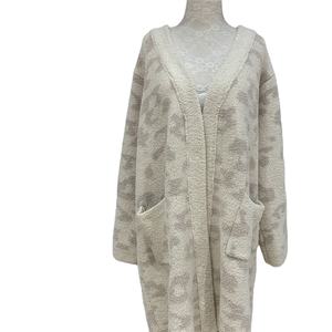 أردية مخصصة مع شعار بيجامات من الفلانيل بيجامات شتوية ناعمة ملابس منزلية رداء محبوك فضفاض - Product Image 1