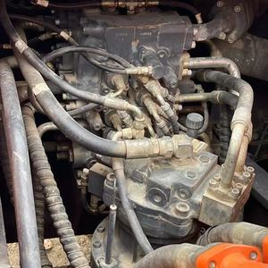 Promotion à durée limitée : Excavatrice d'occasion Doosan DX215LC, excavatrice sur chenilles de taille moyenne DX220LC, DX225LC, DX260LC de haute qualité - Product Image 4