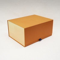 Boîte cadeau rigide pliable réutilisable avec fermeture magnétique, finition brillante, ruban de tirage, pour cosmétiques, vêtements, articles d'entreprise de luxe