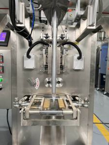 เครื่องบรรจุซองซอสพริกอัตโนมัติความเร็วสูง YH เครื่องบรรจุแบบซีล 3 ด้านสำหรับน้ำผลไม้ นมเหลว และของเหลวอื่นๆ - Product Image 4