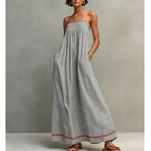 Vestido maxi de tirantes finos con rayas verticales para mujer, con ribete en contraste rojo, cuello cuadrado, busto fruncido, estilo holgado para vacaciones - Product Image 5