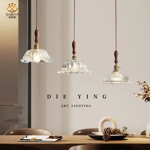 Lampu Gantung Kamar Tidur Kayu Walnut Jepang, Meja Makan Restoran Prancis, Lampu Belajar Retro Kuningan Tiga Kepala - Product Image 2