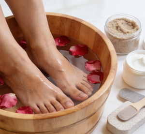 Ensemble de soin des pieds délicat avec gommage au sel de <span class=keywords><strong>mer</strong></span> et hydratant <span class=keywords><strong>à</strong></span> l'huile de graines de camélia - Product Image 4