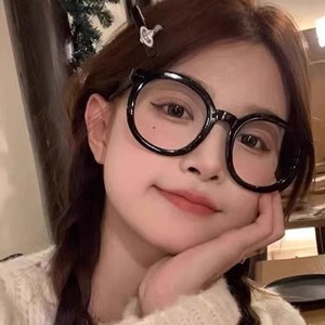 แว่นตาทรงวงรีสไตล์เกาหลีสำหรับผู้หญิงพร้อมเลนส์ Ac ป้องกันแสงสีฟ้าเทรนด์แฟชั่นแว่นสายตาใกล้ - Product Image 2