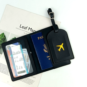 Ensemble de voyage en cuir PU avec logo personnalisé, porte-passeport et étiquette de bagage pour cadeau d'affaires - Product Image 3