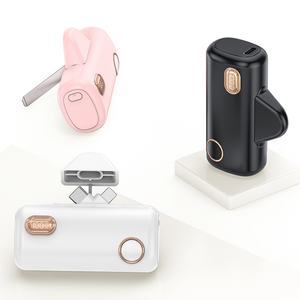 Banco de Energía Portátil de Emergencia 3 en 1 de 5000 mAh con Pantalla LED Digital de 22.5 W - Product Image 1