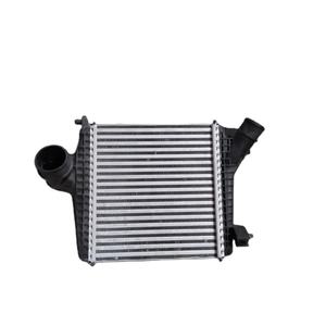 KEBEL Vente à Chaud Pièces de Voiture <span class=keywords><strong>Intercooler</strong></span> 4M0145803BP OEM 4M0145804BR Système de Refroidissement Automatique Refroidisseur de Voiture pour <span class=keywords><strong>AUDI</strong></span> <span class=keywords><strong>Q7</strong></span> 2015 - Product Image 1