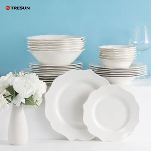 Vente en gros bon marché en vrac restaurant hôtel porcelaine fine céramique Chine blanc pur plat dessert assiette et plats d'accompagnement - Product Image 1