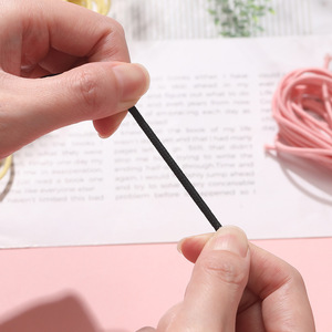 ยางรัดผมไนลอนสีดำสีแดงสีพื้น อุปกรณ์ทำเครื่องประดับ DIY คุณภาพดี ยืดหยุ่นได้ดี ใช้ได้ทุกวัน 男女兼用 - Product Image 4