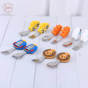 Juego de cuchara de alimentación para niños de acero inoxidable y silicona ecológico al por mayor, juego de vajilla para bebé, incluye cuenco - Product Image 4