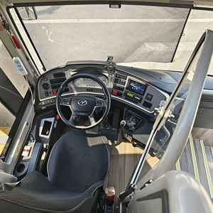 <span class=keywords><strong>Autocar</strong></span> de <span class=keywords><strong>luxe</strong></span> d'occasion Higer, <span class=keywords><strong>autocar</strong></span> de tourisme d'occasion pour longues distances, 51 places, conduite à gauche, 12 mètres, diesel, à vendre - Product Image 5