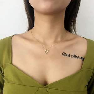 Collar con inicial de alfabeto dorado personalizado, collar con letras de Plata de Ley 925 - Product Image 3