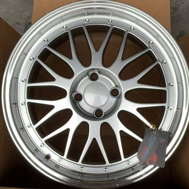 Wholesale 15/16/17 Inch 4*100mm ET 40mm Hyper Black Lip Passenger Car LM Wheels Multi Spoke Racing Flow Forming Wheels