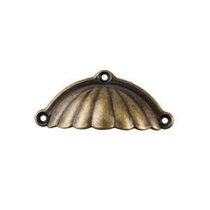 Antique Style Seashell Cabinet Handle Zinc Alloy Bronze Traditional Design Furniture Handle - Product Image 5