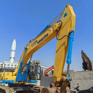 Excavatrice Komatsu Pc450 d'occasion japonaise, modèle 2023, garantie 1 an, poids opérationnel de 45 tonnes, moteur, pompe, boîte de vitesses, PLC - Product Image 1