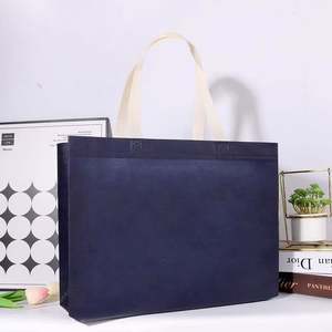 Sac de courses grand format personnalisé bleu foncé, imperméable et enduit, en non-tissé, respectueux de l'environnement - Product Image 1