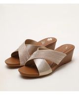 Nouvelles sandales confortables de grande taille pour femmes, chaussures légères pour femmes, sandales compensées de plage pour femmes