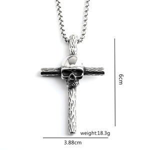 Yunnique – collier avec pendentif croix et crâne en acier inoxydable pour hommes, style Punk, bijoux à la mode pour usage quotidien - Product Image 5