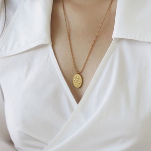 MICCI Wholesale Long Beads Chain <strong>Necklace</strong> Design Stainless Steel PVD Plated 18K Gold Oval <strong>Lily</strong> Flower Pendant <strong>Necklace</strong> for Women - Product Image 2