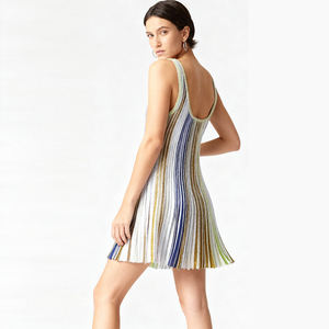 ชุดเดรสสั้นถักลายทางฤดูร้อนสุดหรูสำหรับผู้หญิง สีไล่ระดับแบบไม่มีสาย ไม่มีแขน เหมาะสำหรับงานเลี้ยงค็อกเทลและงานกลางคืน - Product Image 6