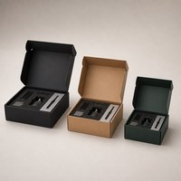 Boîte cadeau cosmétique rigide noire mate à fermeture magnétique avec poignée et insert en mousse découpée, fournisseur OEM ODM