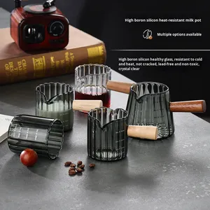 Tazza dosatrice in legno a doppia bocca da 180 ml per caffè e latte, con design nordico minimalista e motivo verticale, tazza per mescolare - Product Image 4