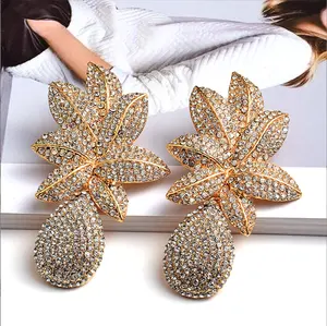 New Long Gold Metal Flower Drop Earrings Fully Studded With Metal Flower D High-Quality Rhinestone Jewelry Accessories For Women