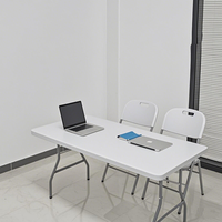 Vente en gros Table pliante blanche pour jardin extérieur en plastique Table rectangulaire pour fêtes Mariage Chaises pliantes en plastique