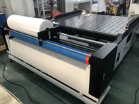 Machine de découpe laser CNC haute vitesse ARGUS 1610, laser CO2 100W, rail de guidage HIWIN pour la découpe du caoutchouc et du cuir