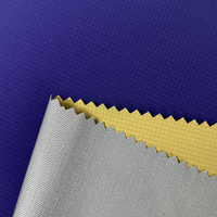 Tissu léger en nylon 66 à carreaux 20D 0,1 cm, film PU composite et tricot de nylon, tissu 3 couches pour veste HardShell