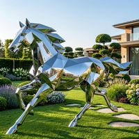 Sculpture de cheval géométrique moderne en acier inoxydable poli miroir, grande statue d'art métallique d'extérieur pour la décoration de jardin et de paysage
