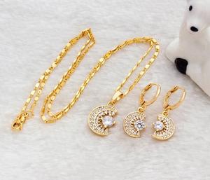 Parure de bijoux de luxe plaqué or 14 carats avec zircon, collier et boucles d'oreilles tendance, ensemble de bijoux de mariée personnalisé, haute qualité, inaltérable - Product Image 1