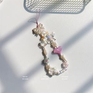 Lanière <span class=keywords><strong>de</strong></span> <span class=keywords><strong>téléphone</strong></span> Girly Heart Crystal chaîne décorative Butterfly Love Spice Girl y2k Sweet cool hand string chaîne <span class=keywords><strong>de</strong></span> <span class=keywords><strong>téléphone</strong></span> portable - Product Image 6