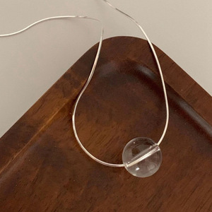 Collar de Bola de Cristal Blanco Translúcido, Plata de Ley S925, Cadena de Serpiente Minimalista, Uso Diario - Product Image 1