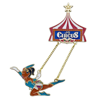 Épingle en métal 3D personnalisée Cadeau heureux avec logo personnalisé Insignes de revers en émail dur doux de dessin animé sur le thème de la croix