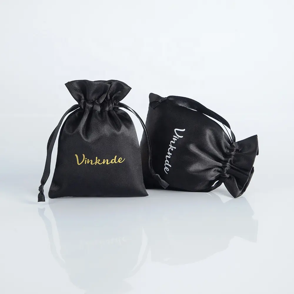 उच्च गुणवत्ता काले शॉपिंग साटन रेशम Drawstring बैग गहने पाउच लोगो रेशम की थैली के साथ साटन धूल बैग के लिए हैंडबैग को शामिल किया गया