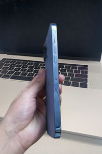 ขายส่ง <span class=keywords><strong>iPhone</strong></span> <span class=keywords><strong>13</strong></span> Pro <span class=keywords><strong>Max</strong></span> <span class=keywords><strong>128GB</strong></span> สีน้ำเงินเซียร์รา โทรศัพท์มือถือแท้ อุปกรณ์สมาร์ทโฟน คุณภาพพรีเมียม จำหน่ายจำนวนมาก - Product Image 3