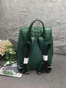 Mochilas de Cuero de Cocodrilo de Lujo – Bolsos Duraderos y Elegantes para Venta al por Menor y al por Mayor - Product Image 2