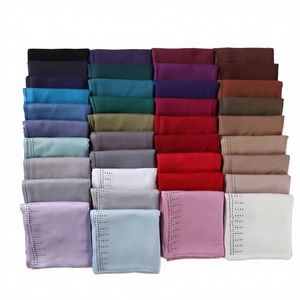 Bufanda de Algodón Mercerizado con Adornos de Pedrería de Lujo 2026, Estilo Elegante, Cómoda, Transpirable, Duradera y Ligera - Product Image 2