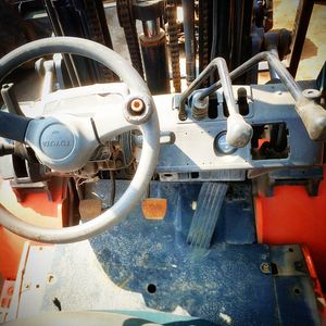 Montacargas TOYOTA FD50 Usado de Excelente Rendimiento en Venta - Product Image 5